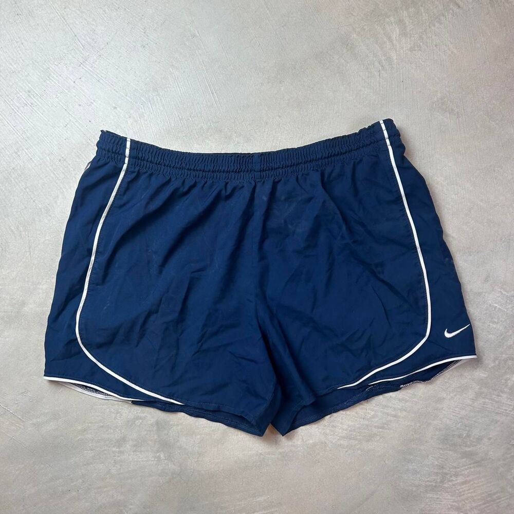 Nike Women's Navy and Blue Shorts